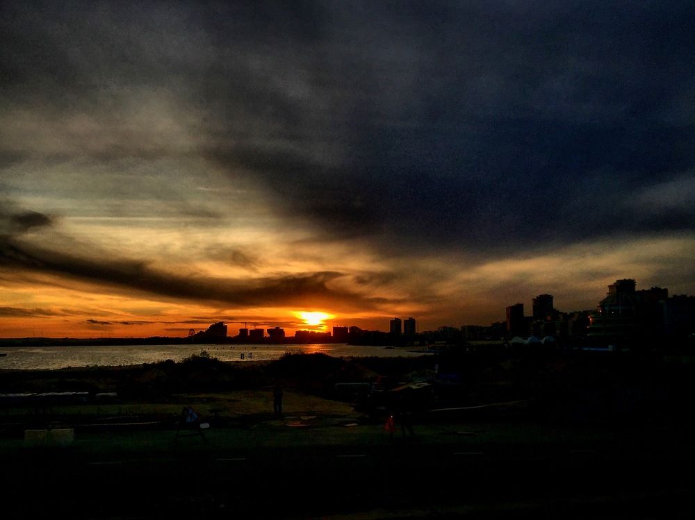 Умиротворённый закат.