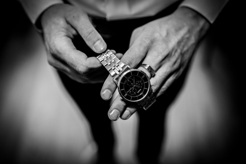 который час