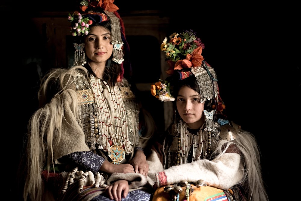 Gorgeous Girls in Aryan....