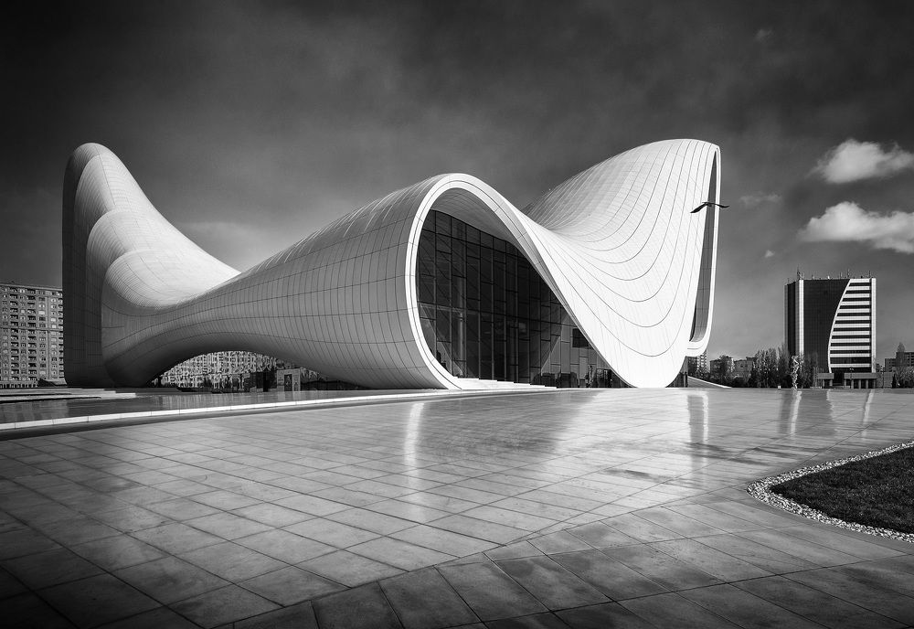 Культурный центр Гейдара Алиева в Баку.