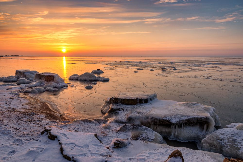 Оранжевые льды