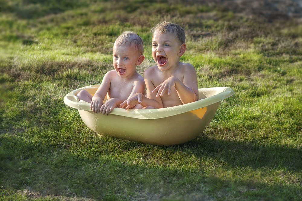 Ждём волну .