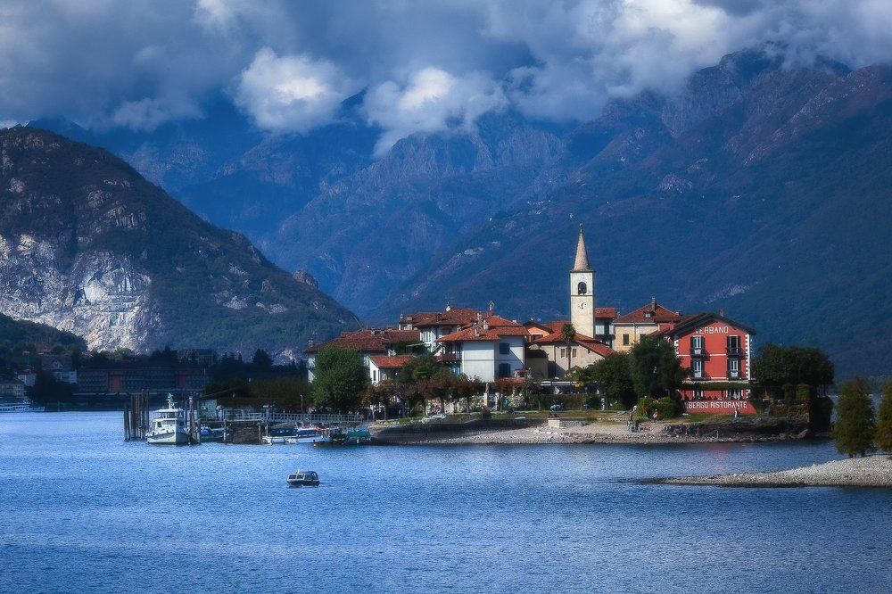 Photograph by Chaim Aminov