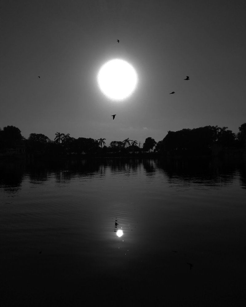 Sun or moon