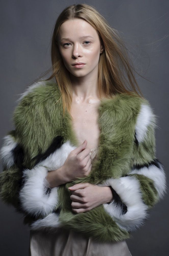 Сияющий нюд