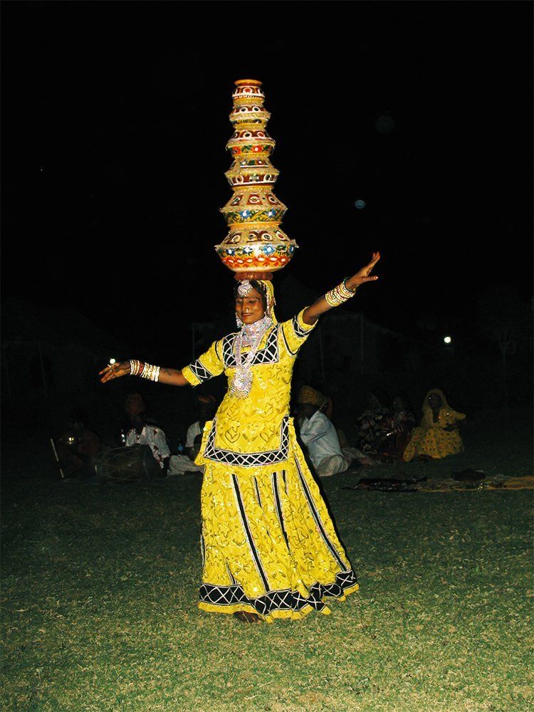 Танцовщица