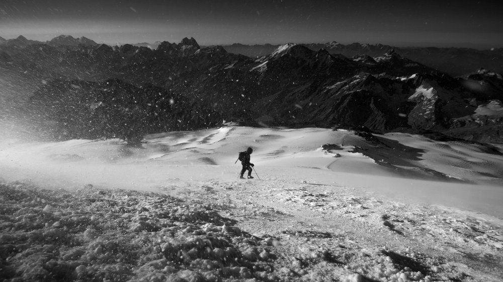 N43.338712°, E42.455632°