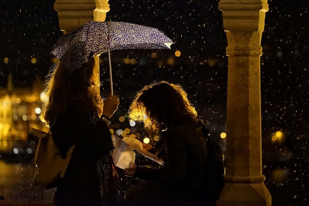 Night letter in the rain