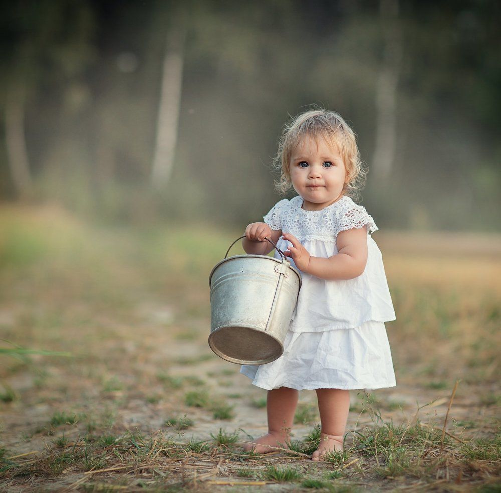 Мамина помощница))