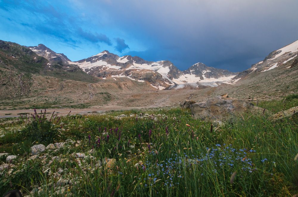 Кажется дождь приближается