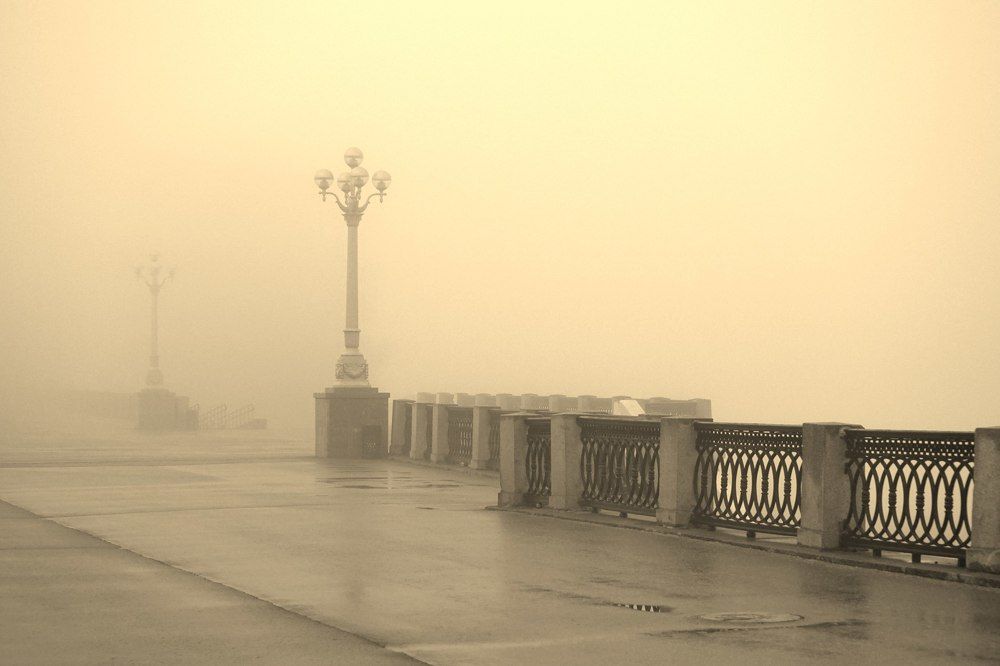 Туман на набережной