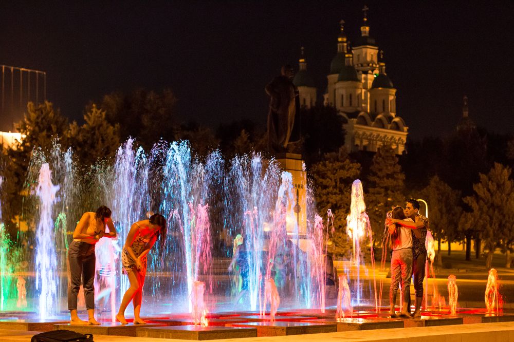 Фонтан у Ленина