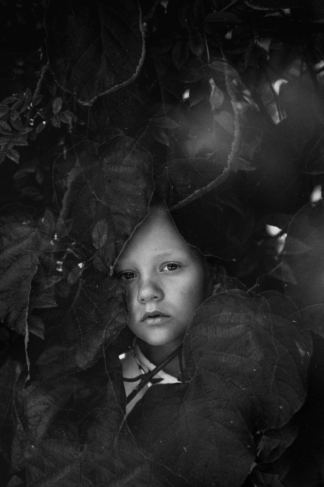 портрет в листве