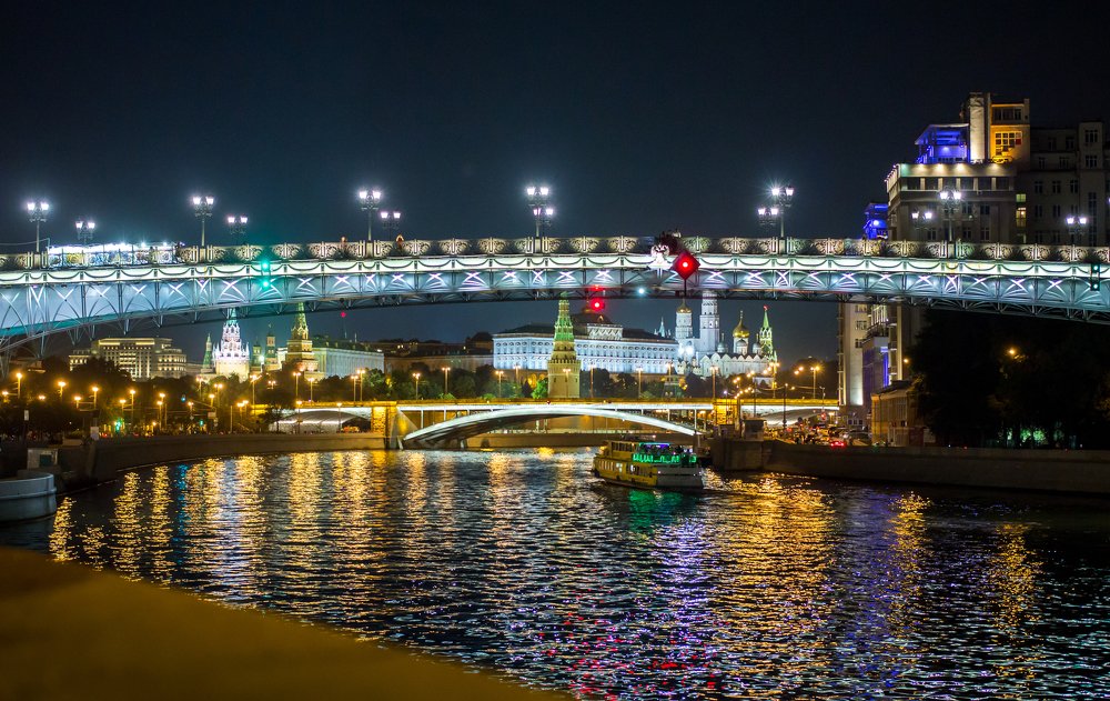 Увидеть ночную Москву