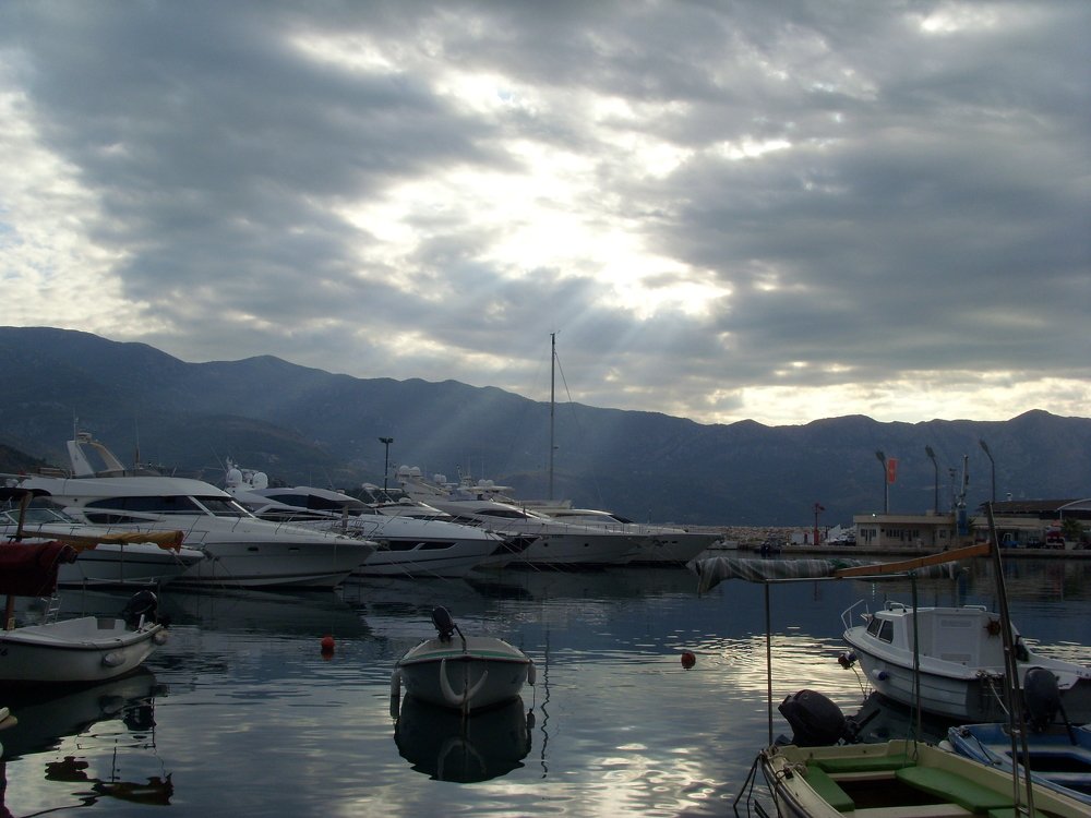 Лучи солнца.