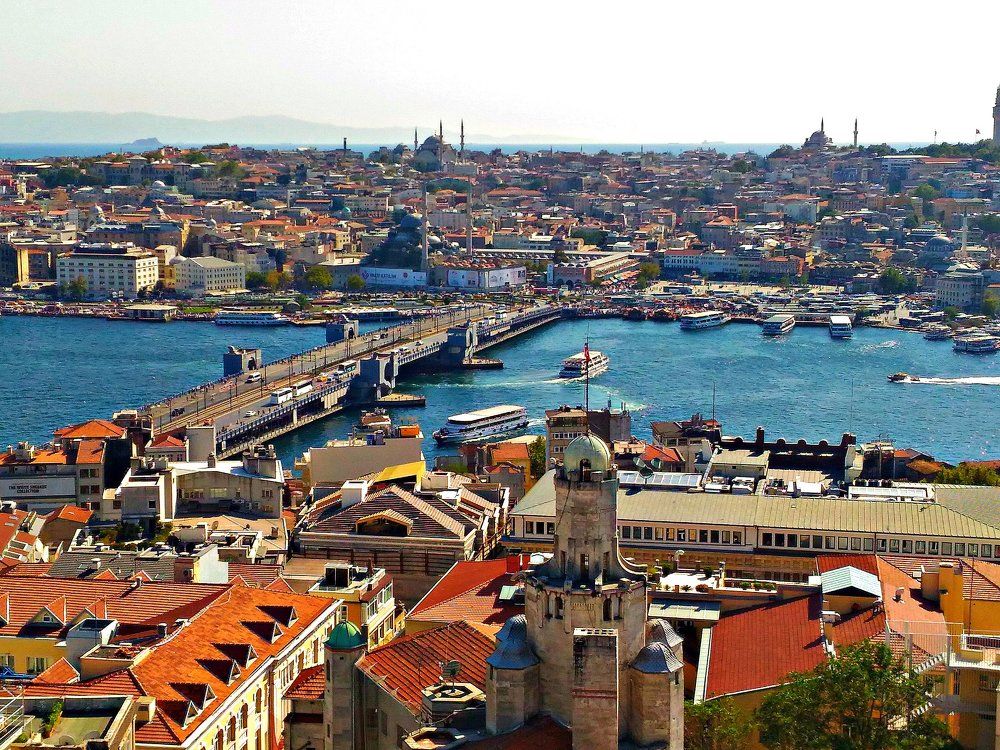 Photograph by Kandubasha