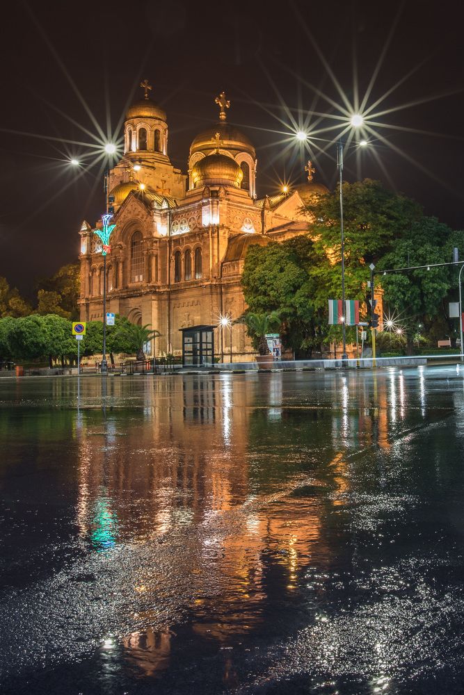 Varna in the rain