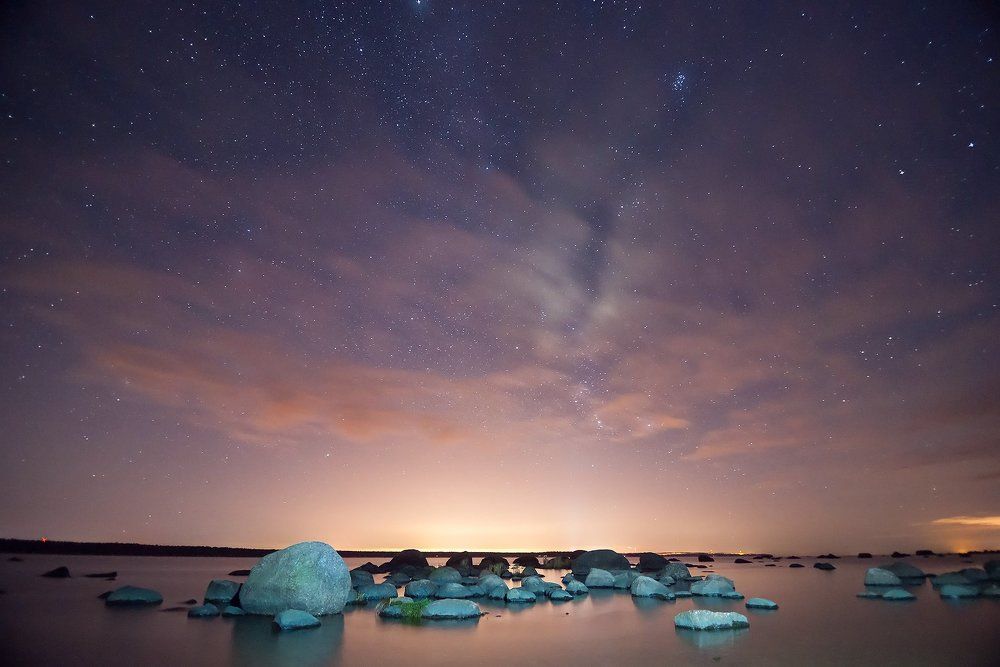 И над Питером бывают звезды.