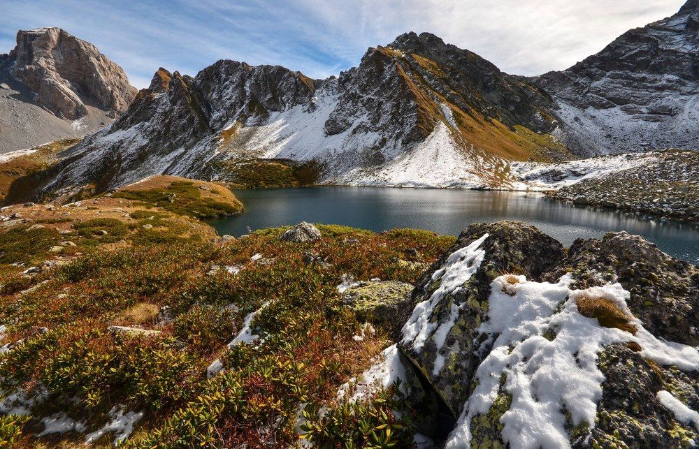 Снежная осень