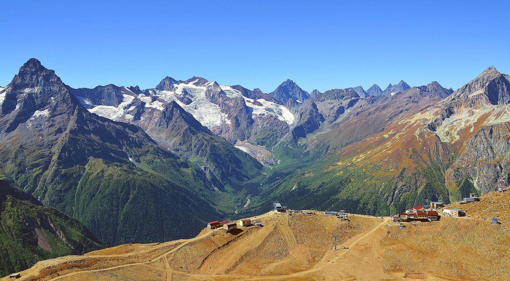 Панорама Домбая: Белалакая, Эрцог, Сулахат, Семёнов-Баши ...