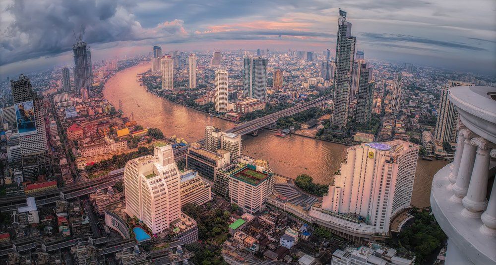 Большой город Бангкок.