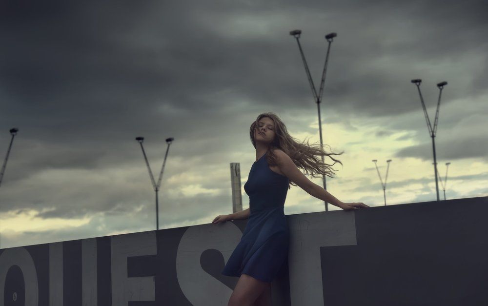 Под небом Парижа