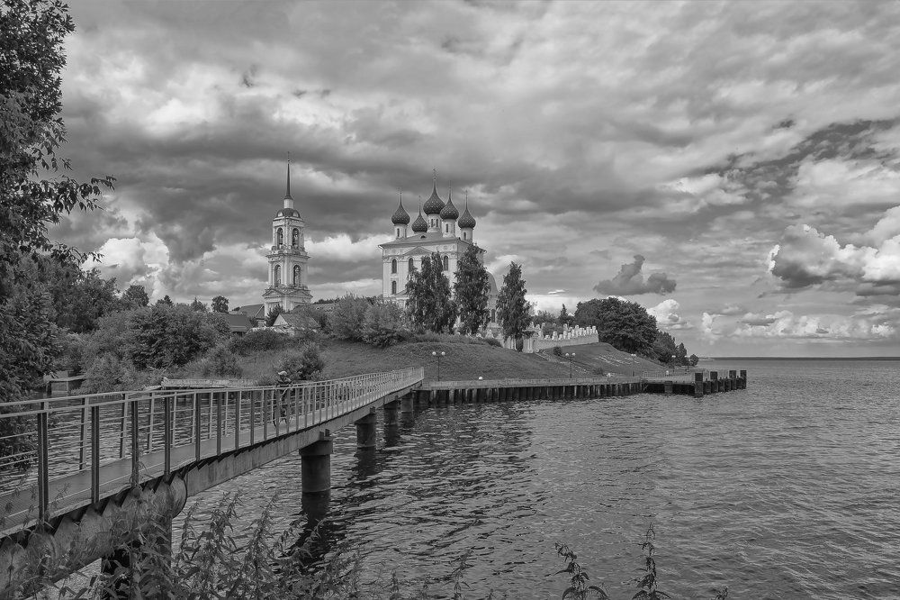 гроза приближается...