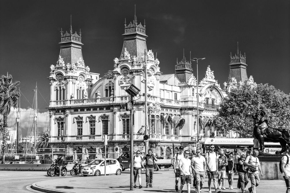 Солнечная Барселона