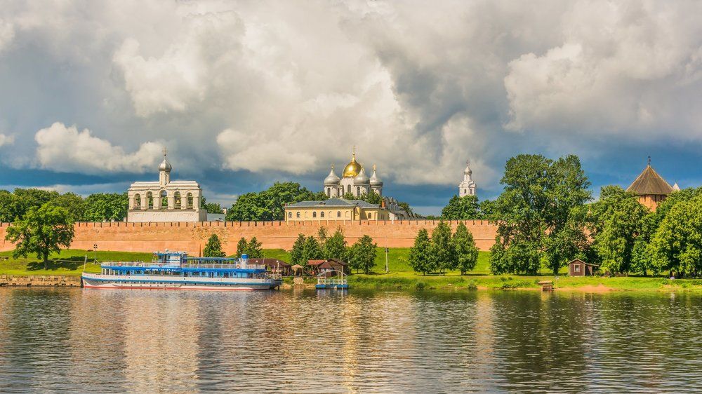 Новгородский Кремль (Детинец).