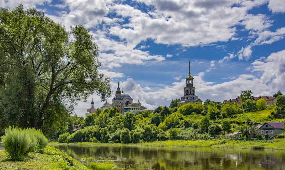 Зареченский монастырь