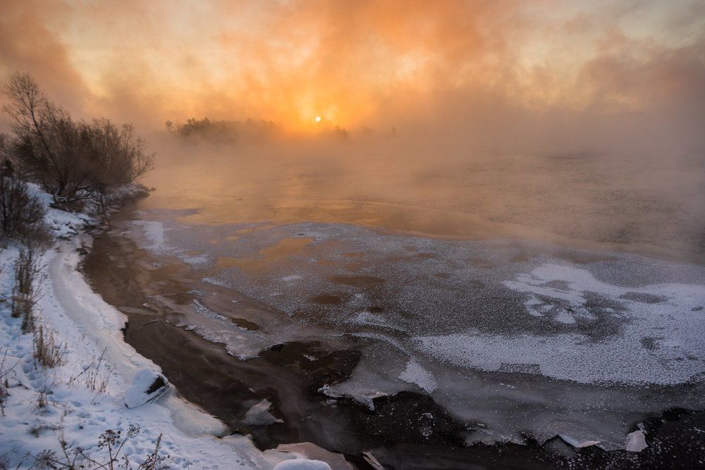 Горячее зимнее солнце