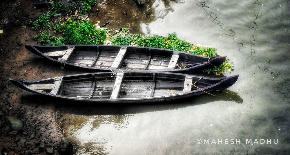 PLAY BOAT