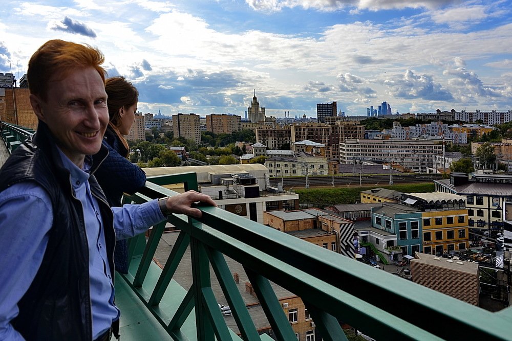 МОСКВА  ПРЕДО  МНОЮ .