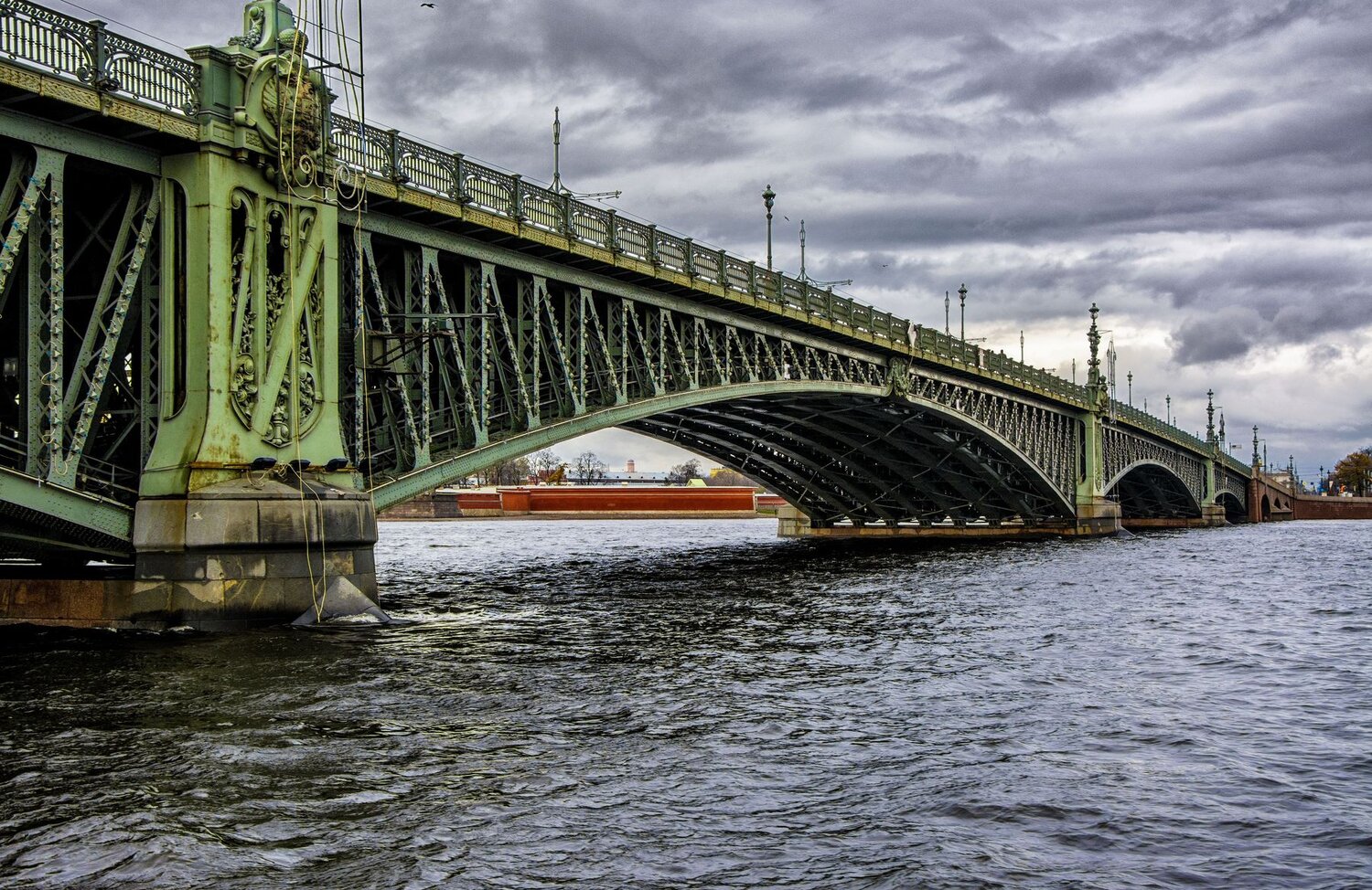 Троицкий мост