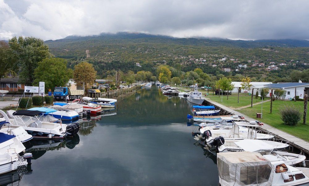 Большая стоянка