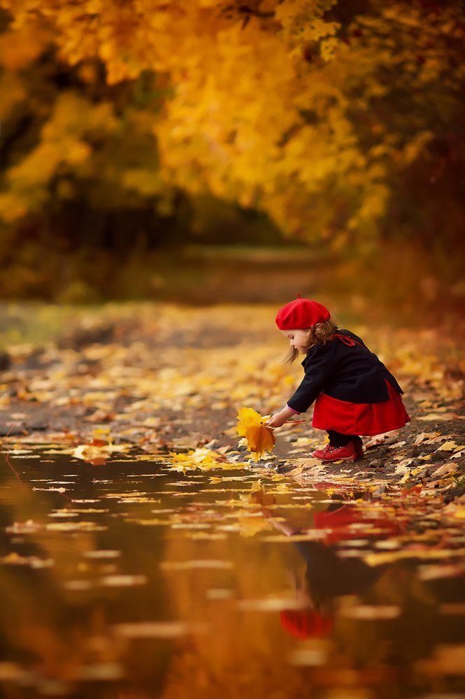 Отражение осени.