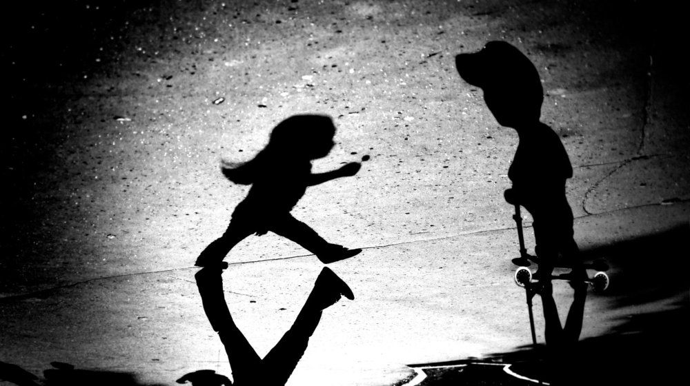 Конфетку хочешь?