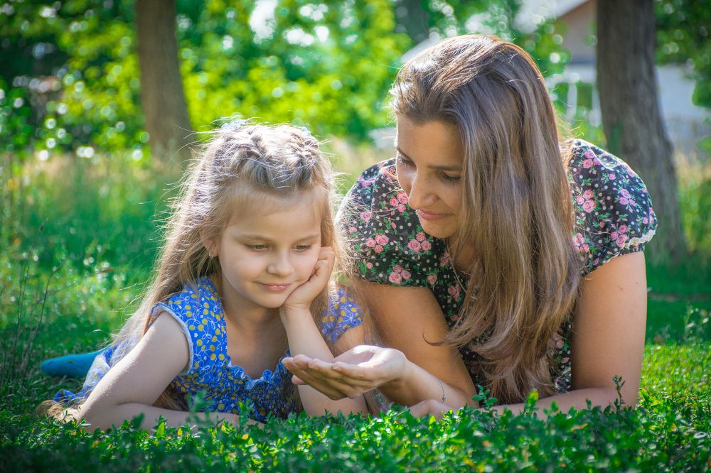 Лето это.....  маленькая букашка!