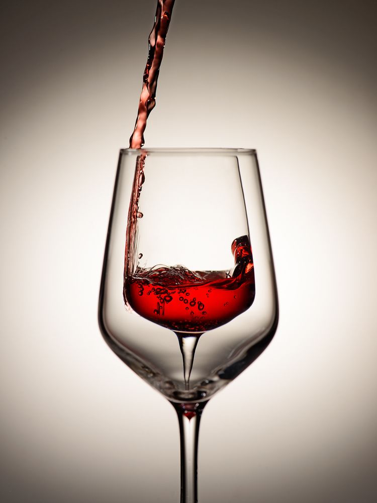 Стекло и вино