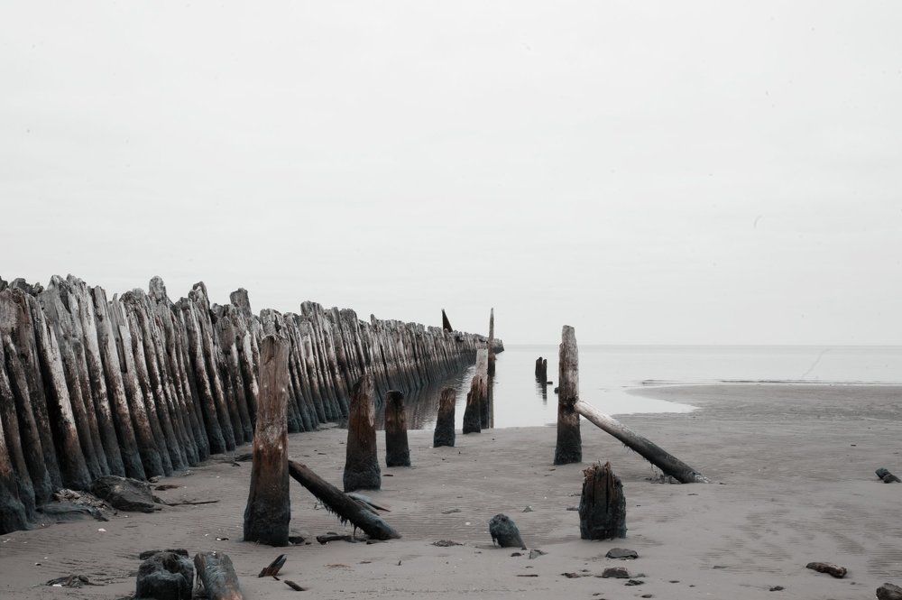 Ягры. Волнорез