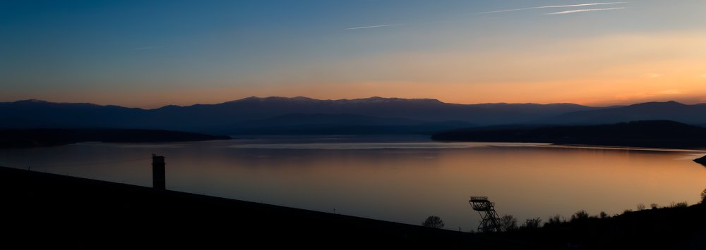 Sunset at Ogostya reservoir