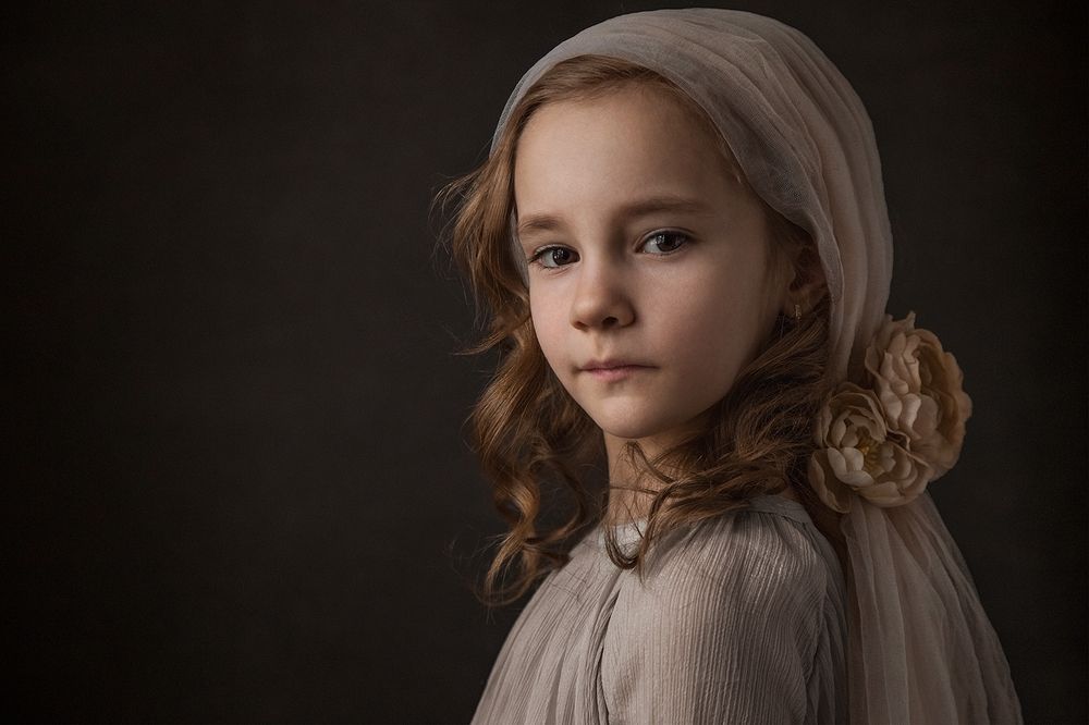 Девочка с вуалью