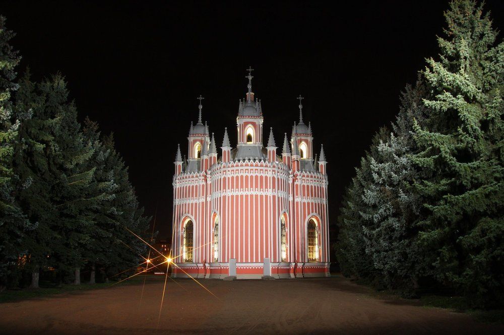 Це́рковь Рождества́ свято́го Иоа́нна Предте́чи (Че́сменская) в Санкт-Петербурге