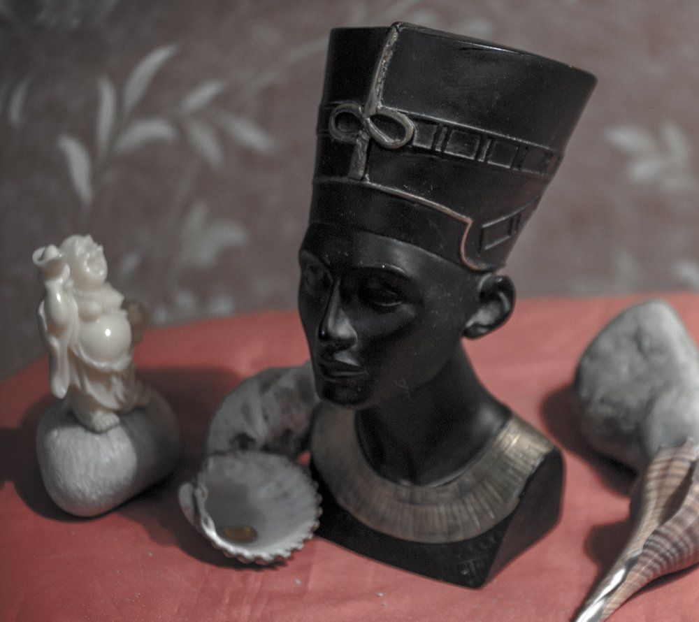 В вихре времени не истай. ...