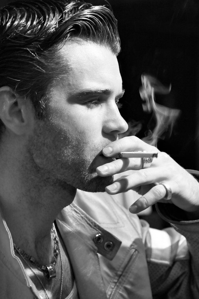 Про моду, сигарету и дым