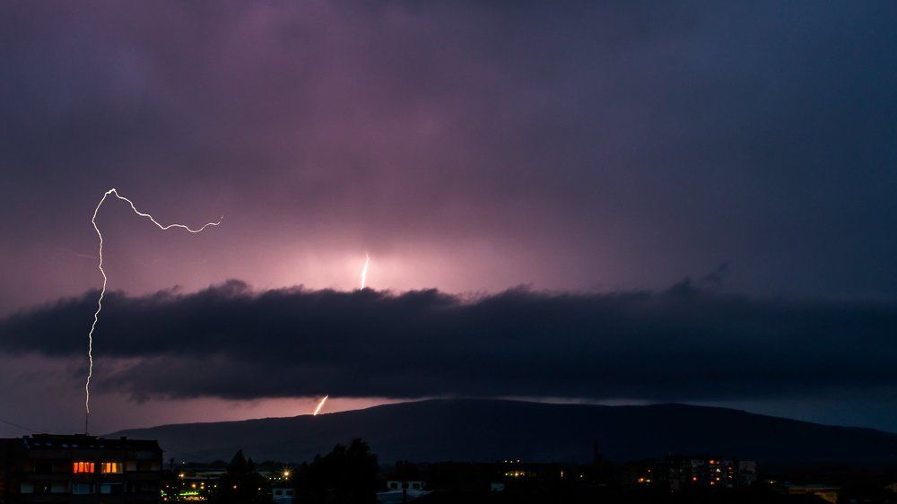 Lightning storm over Pustrina