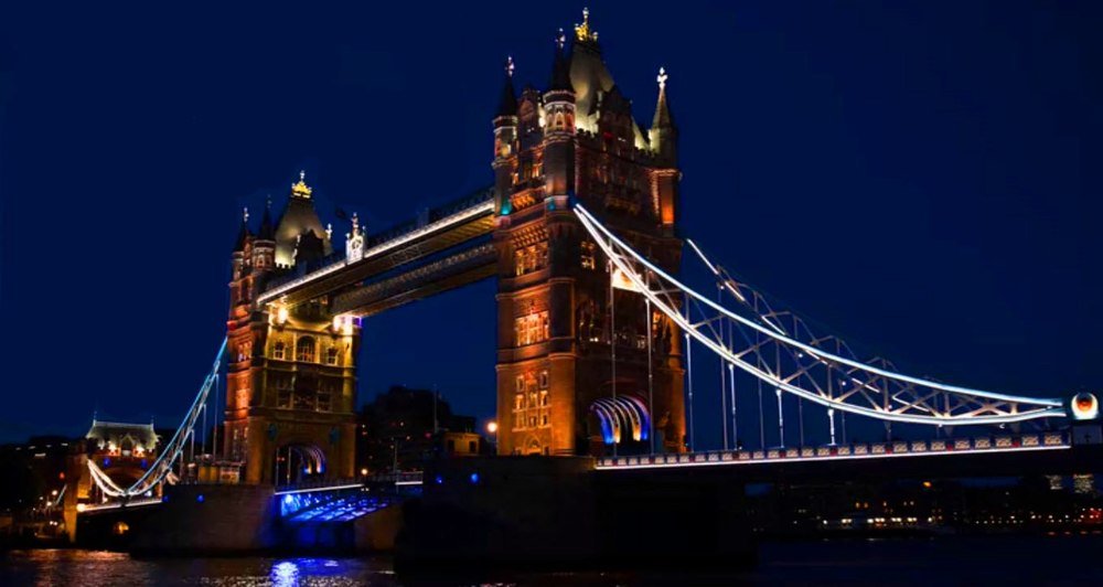 London Bridge at Night