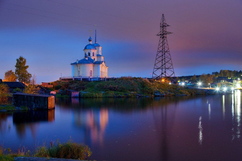 Храм на скале