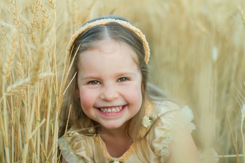 Детство всегда вспоминается летним