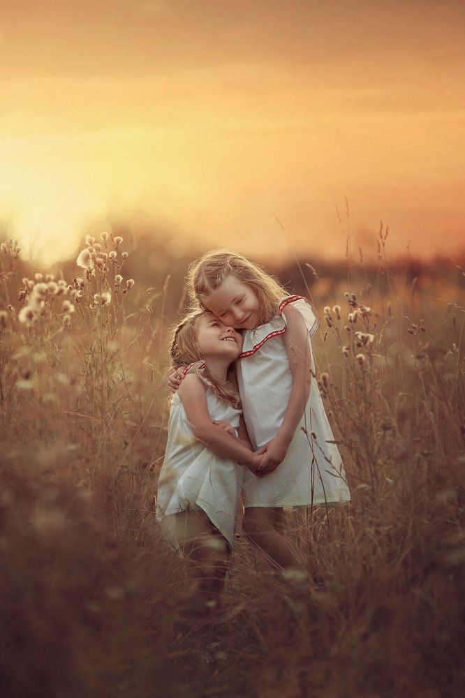 Ариша и Есения